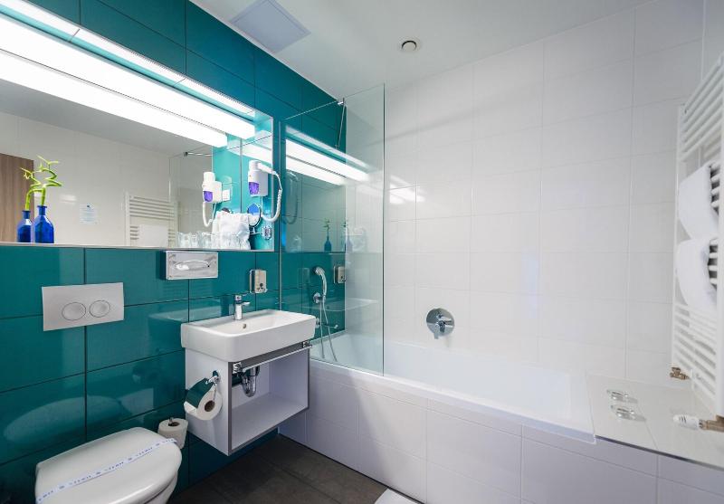 Hotel Yacht Wellness & Business - Oda