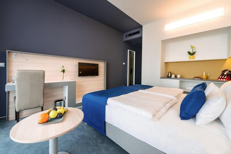Hotel Yacht Wellness & Business - Oda