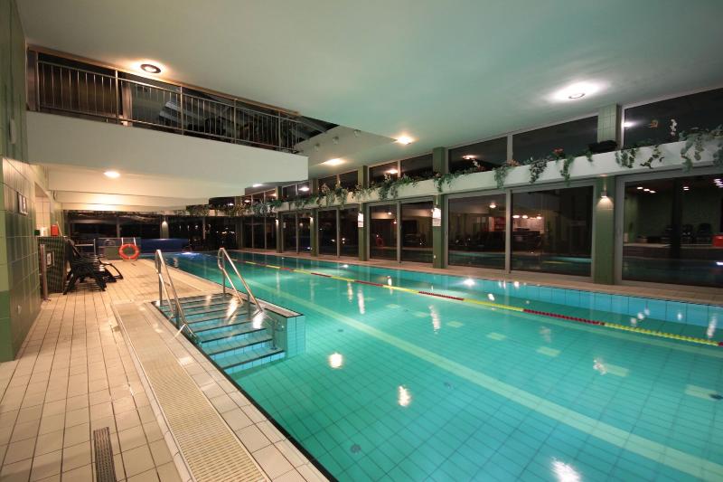Hotel Yacht Wellness & Business - Havuz