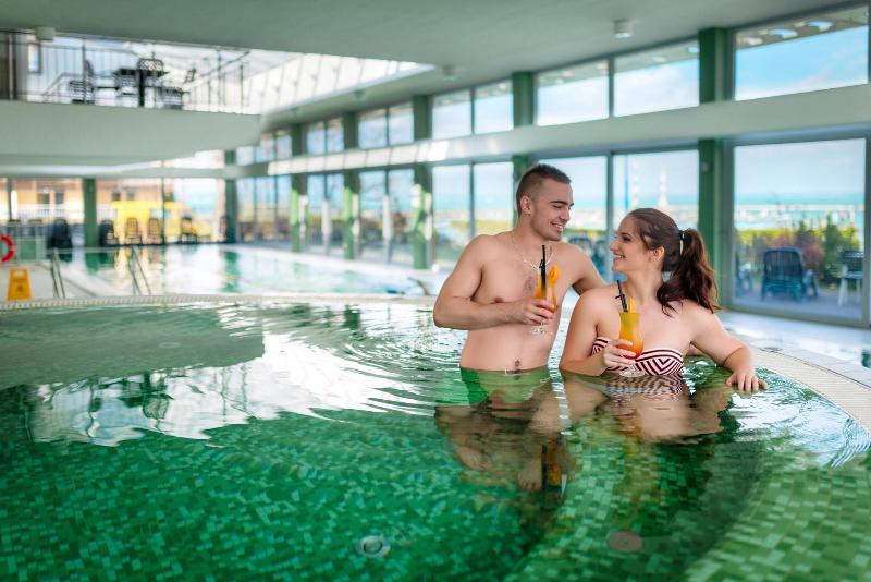 Hotel Yacht Wellness & Business - Havuz