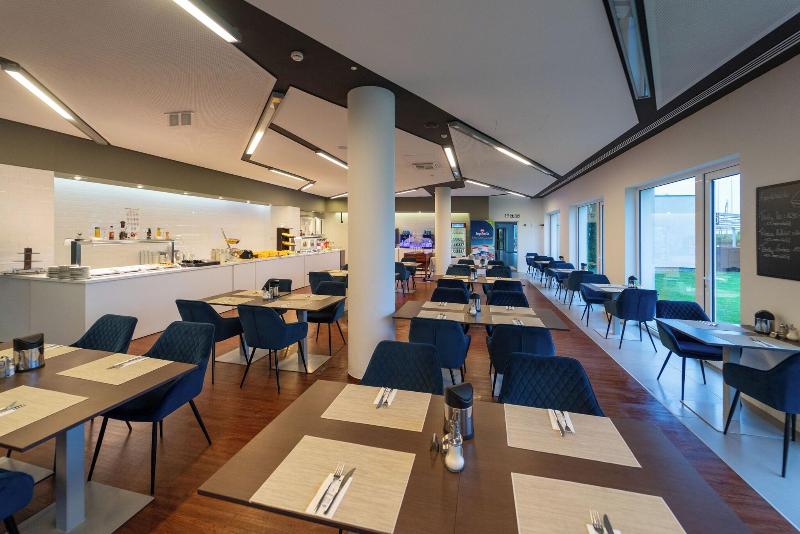 Hotel Yacht Wellness & Business - Restoran