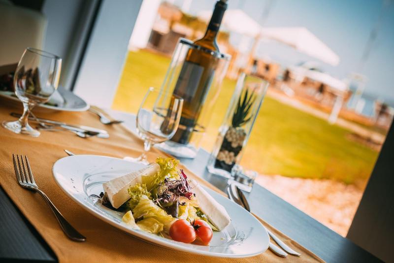 Hotel Yacht Wellness & Business - Restoran