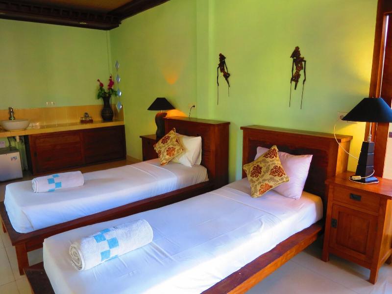 Amed Cafe Hotel - Oda