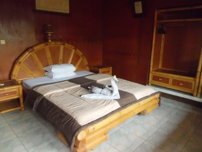 Amed Cafe Hotel - Oda