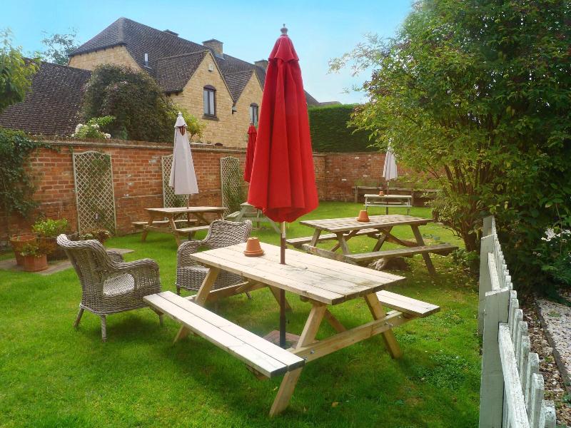 Seagrave Arms - Oda