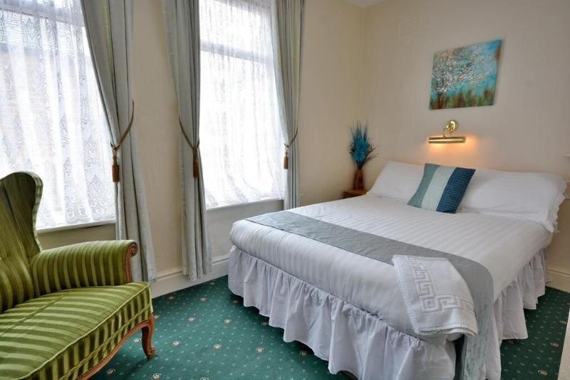 Barrons Hotel - B&B - Oda
