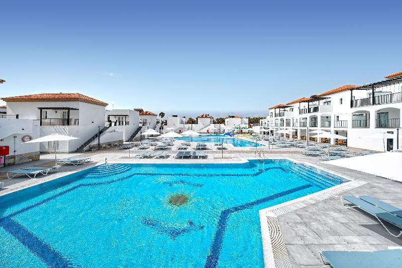 Broncemar Beach - Genel