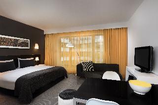 Adina Apartment Hotel Berlin Hackescher Markt fotoÄŸrafÄ±