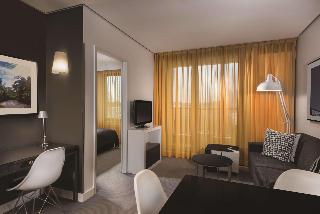 Adina Apartment Hotel Berlin Hackescher Markt fotoÄŸrafÄ±