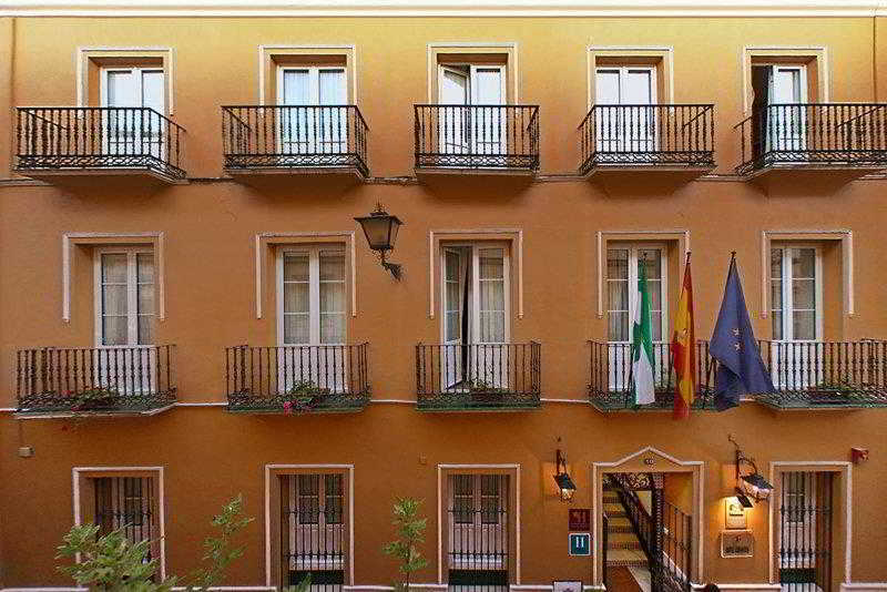 Hotel Cervantes - Genel