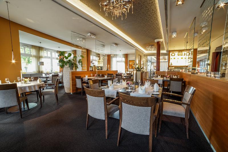 Lind Hotel - Restoran