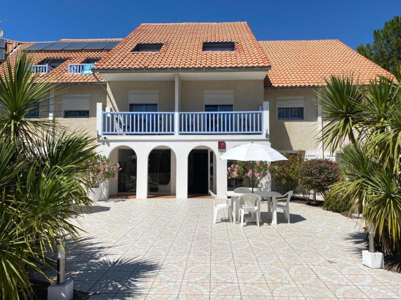 Logis Hotel les Vagues - Genel