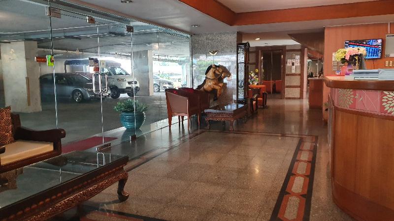Interchange Tower Serviced Apartment - Lobi