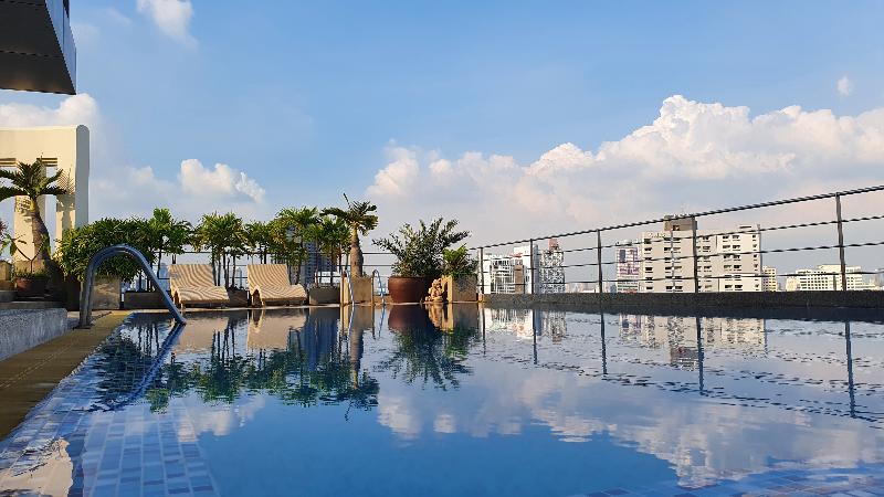 Interchange Tower Serviced Apartment - Havuz