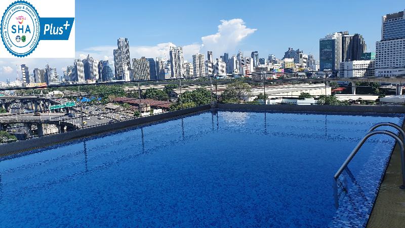 Interchange Tower Serviced Apartment - Havuz