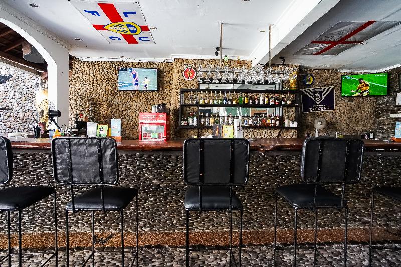 Taman Ayu Legian by ZUZU - Bar