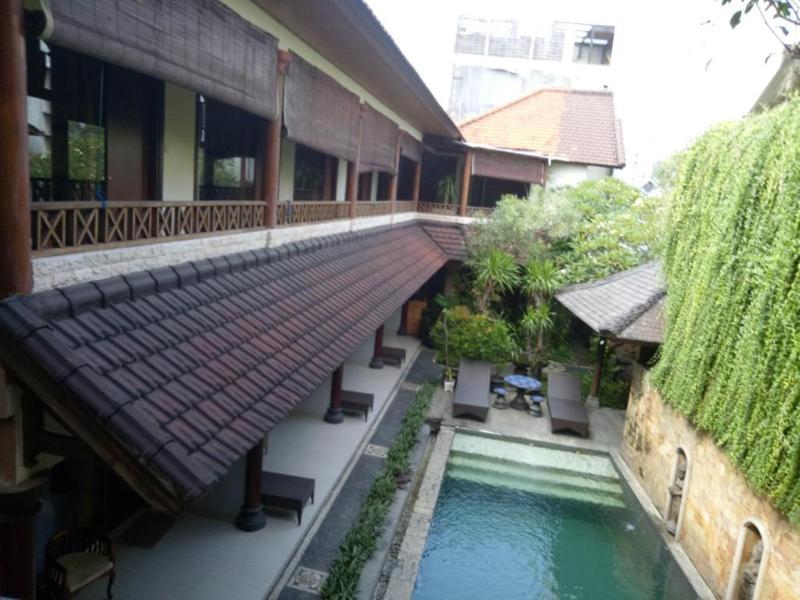 Taman Ayu Legian by ZUZU - Havuz
