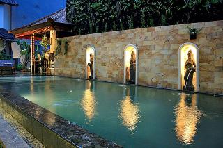 Taman Ayu Legian by ZUZU fotoÄŸrafÄ±