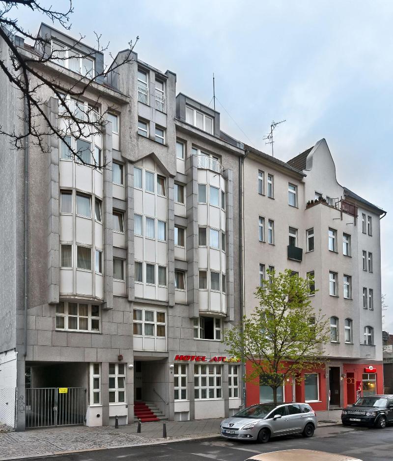 Atlas Berlin Hotel - Genel