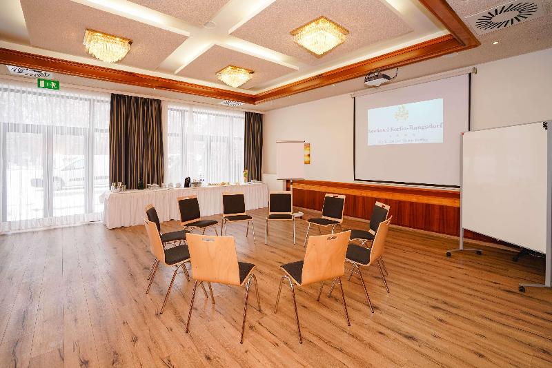 TOP CountryLine Seebad Casino - Toplantı