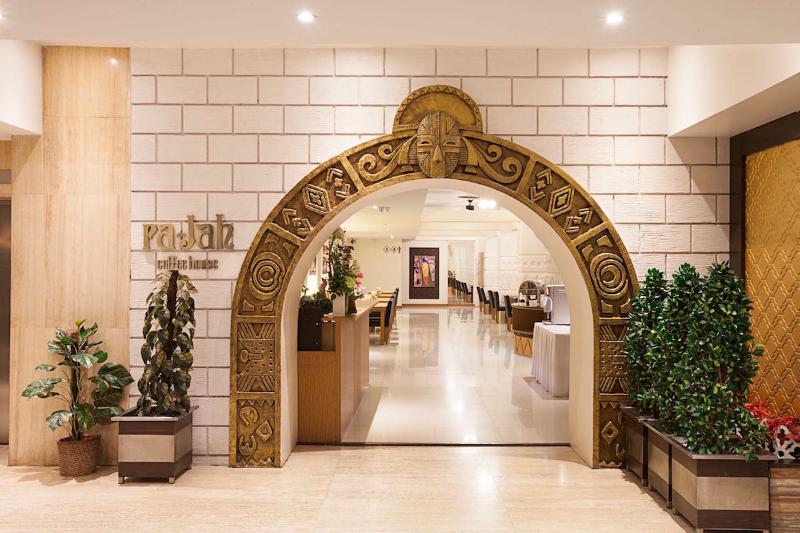 Rajah Hotel - Restoran
