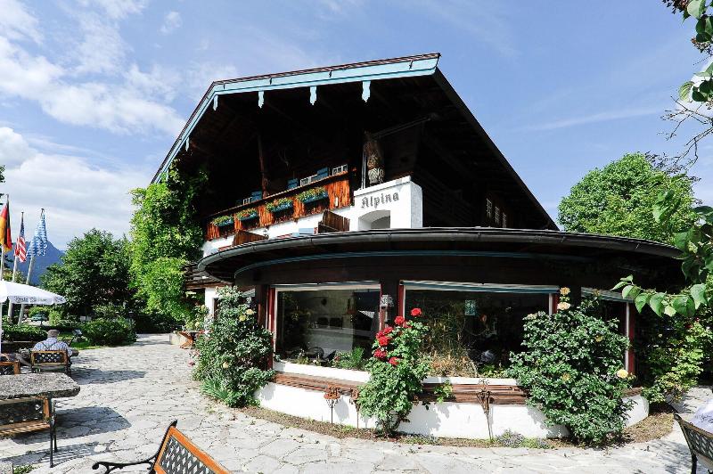Stoll's Hotel Alpina - Genel
