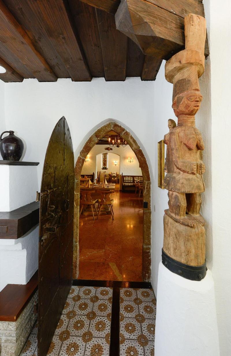 Stoll's Hotel Alpina - Genel
