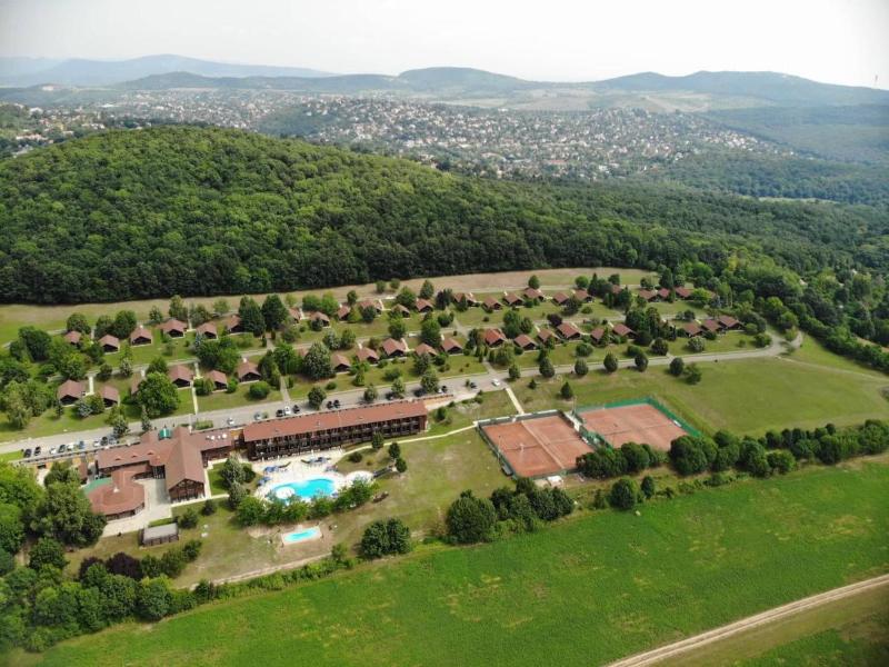 Petnehazy Aparthotel - Genel