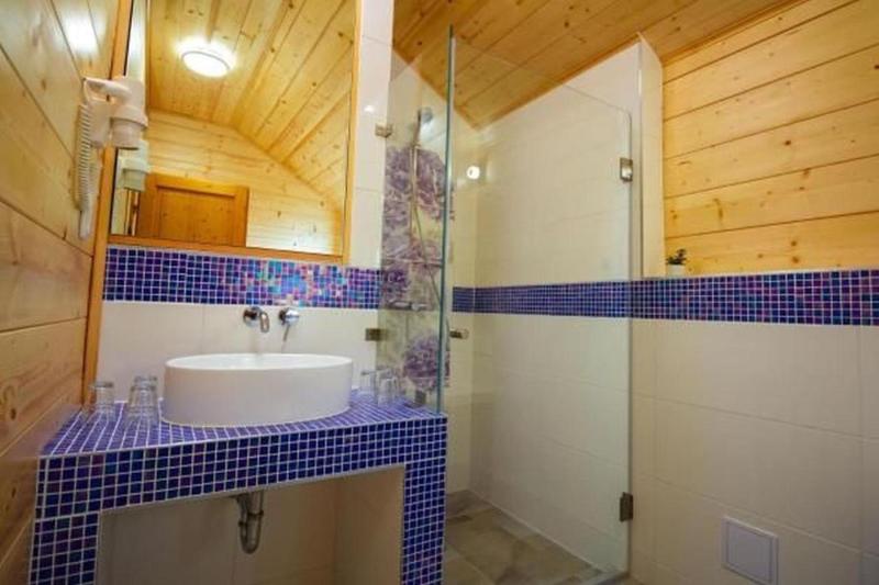 Petnehazy Aparthotel - Oda