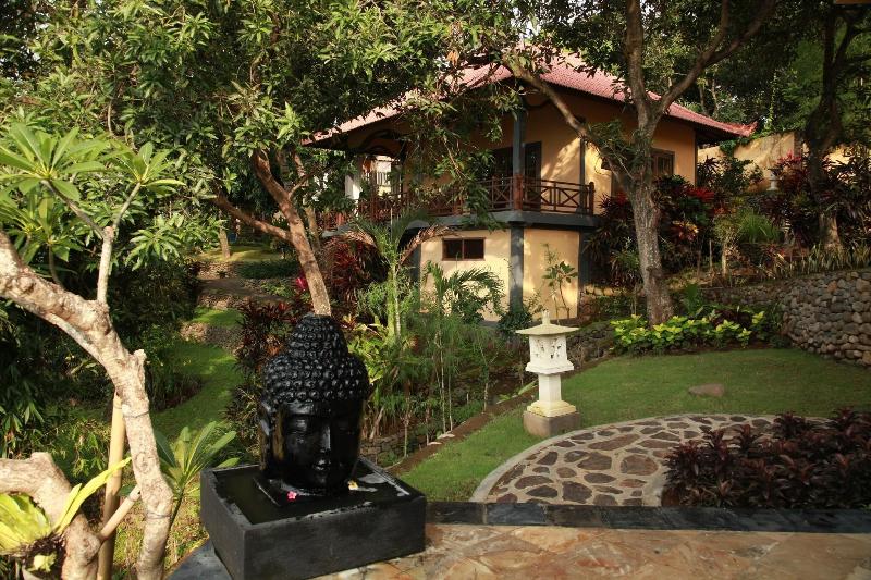 Puri Mangga SeaView Resort & Spa - Genel