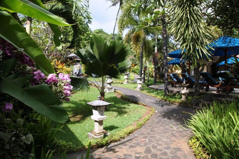 Puri Mangga SeaView Resort & Spa - Genel