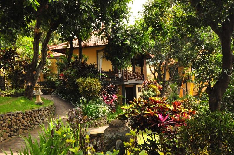 Puri Mangga SeaView Resort & Spa - Genel