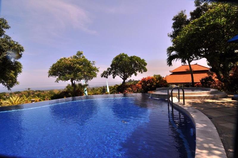 Puri Mangga SeaView Resort & Spa - Havuz