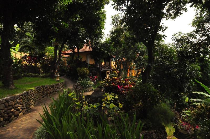 Puri Mangga SeaView Resort & Spa - Teras