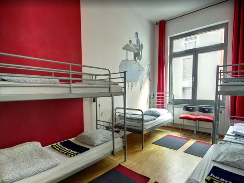 Heart of Gold Hostel Berlin - Oda