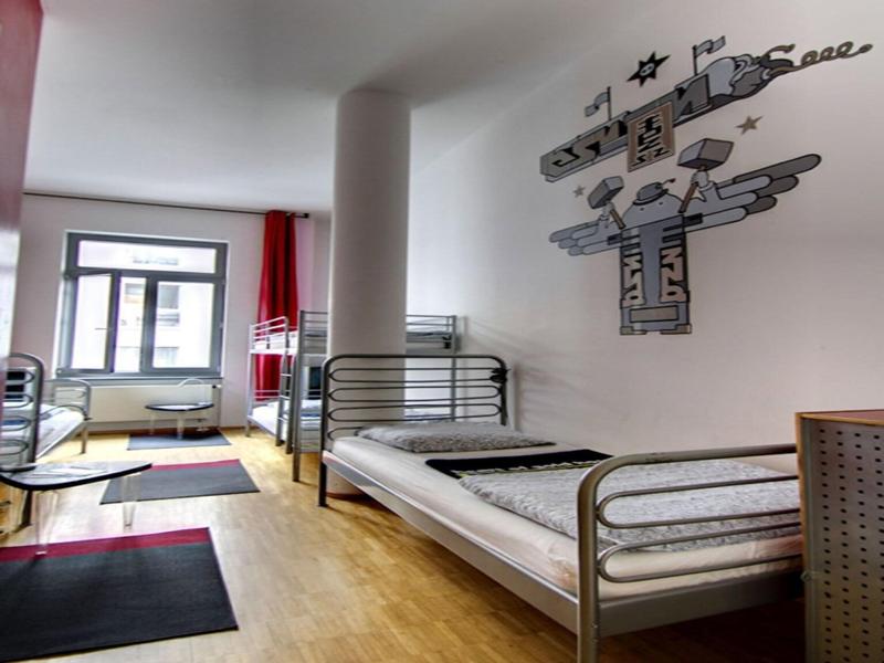 Heart of Gold Hostel Berlin - Oda