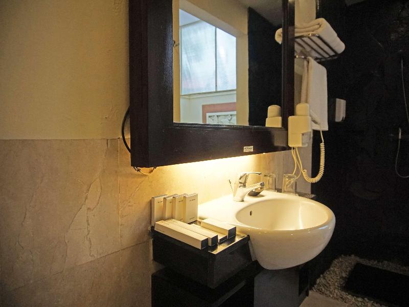 Best Western Kuta Villa - Oda