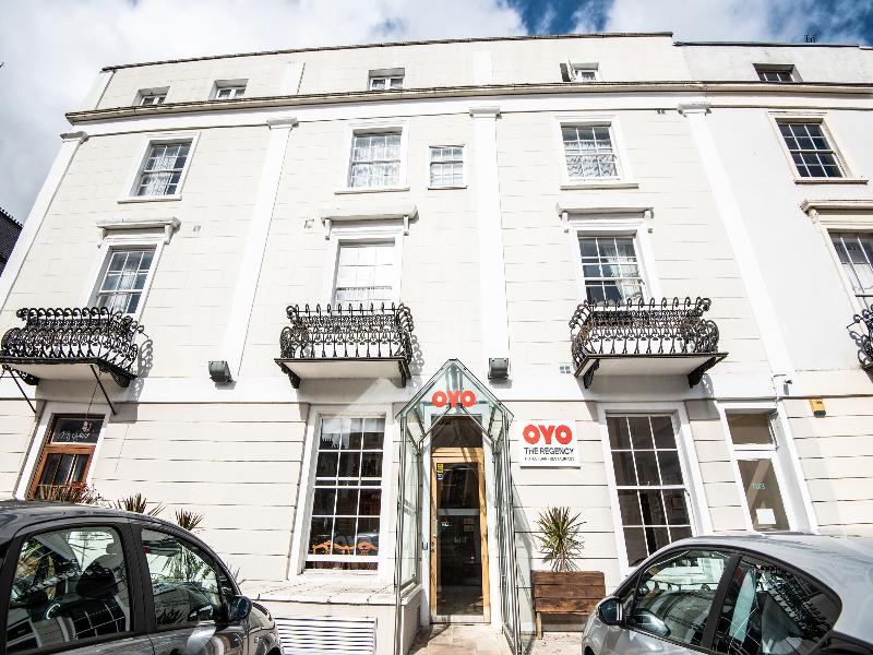 Oyo The Regency - Genel