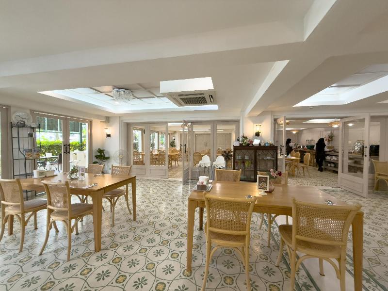 Regent Ramkhamhaeng and Apartment - Restoran