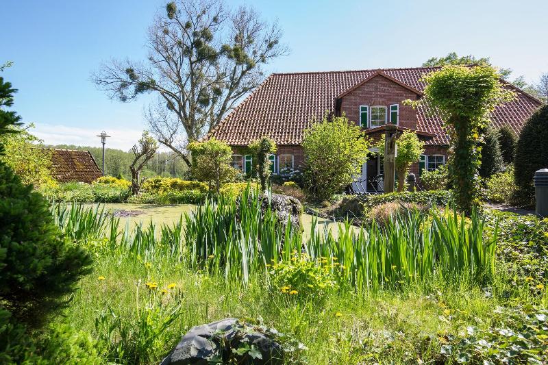Van der Valk Golfhotel Serrahn - Genel