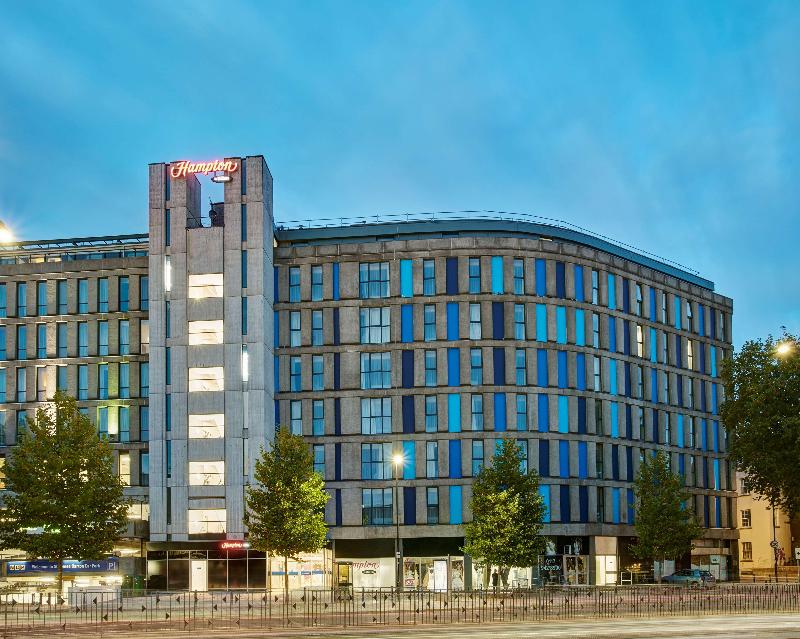 Hampton by Hilton Bristol City Centre - Genel