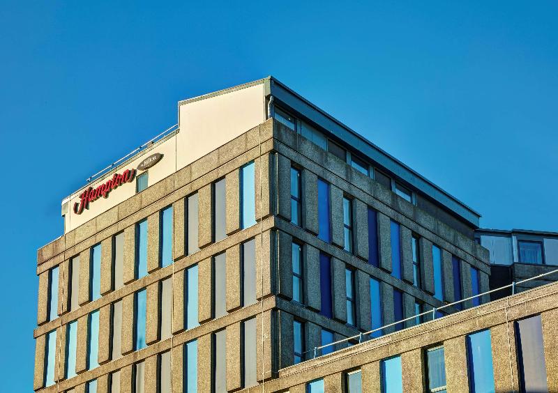 Hampton by Hilton Bristol City Centre - Genel