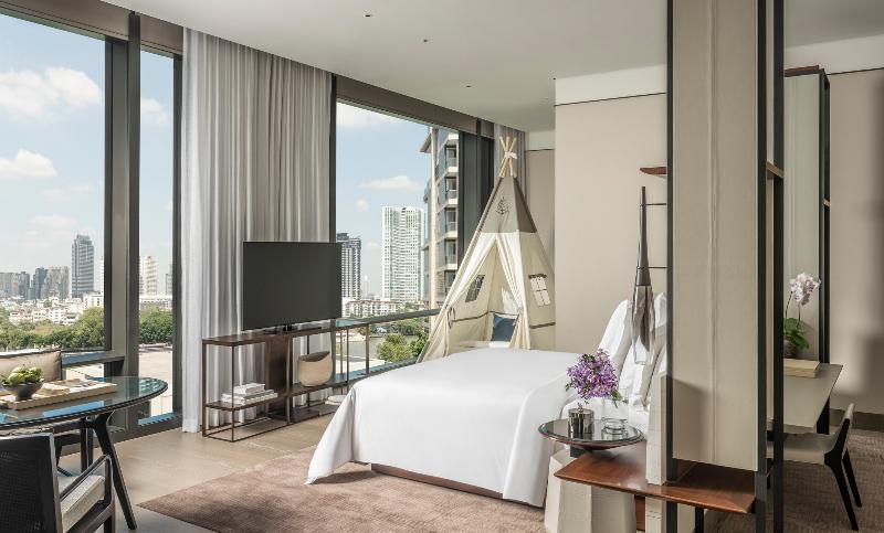 Four Seasons Hotel Bangkok at Chao Praya River - Oda