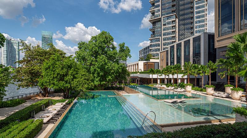 Four Seasons Hotel Bangkok at Chao Praya River - Havuz