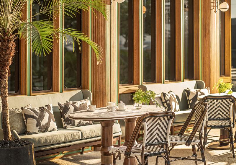 Four Seasons Hotel Bangkok at Chao Praya River - Restoran