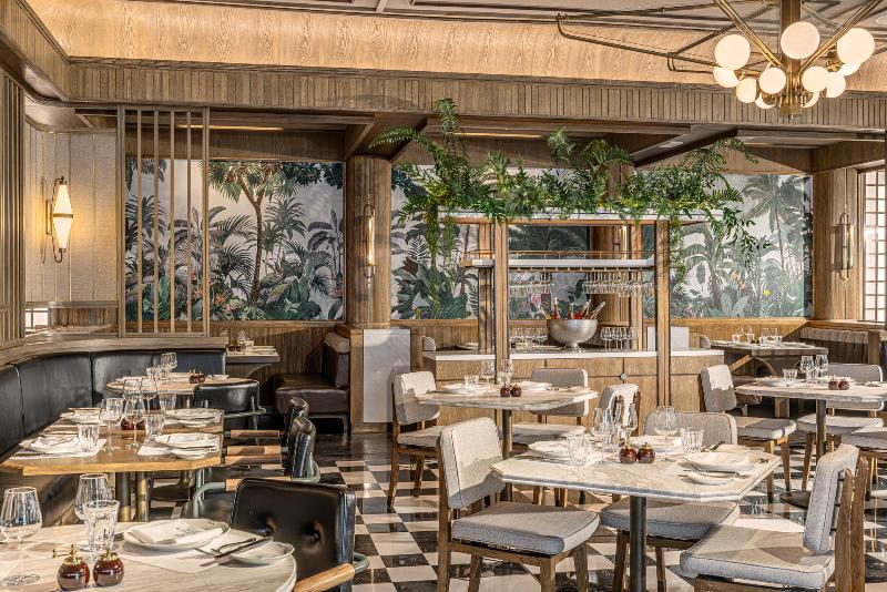 Four Seasons Hotel Bangkok at Chao Praya River - Restoran