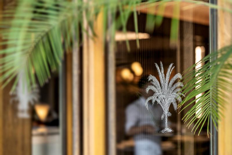 Four Seasons Hotel Bangkok at Chao Praya River - Restoran