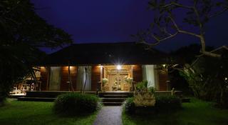 Sri Ratih fotoÄŸrafÄ±