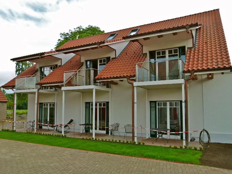 Am Steendamm - Genel