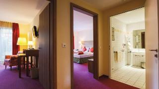 Nashira Kurpark Hotel fotoÄŸrafÄ±